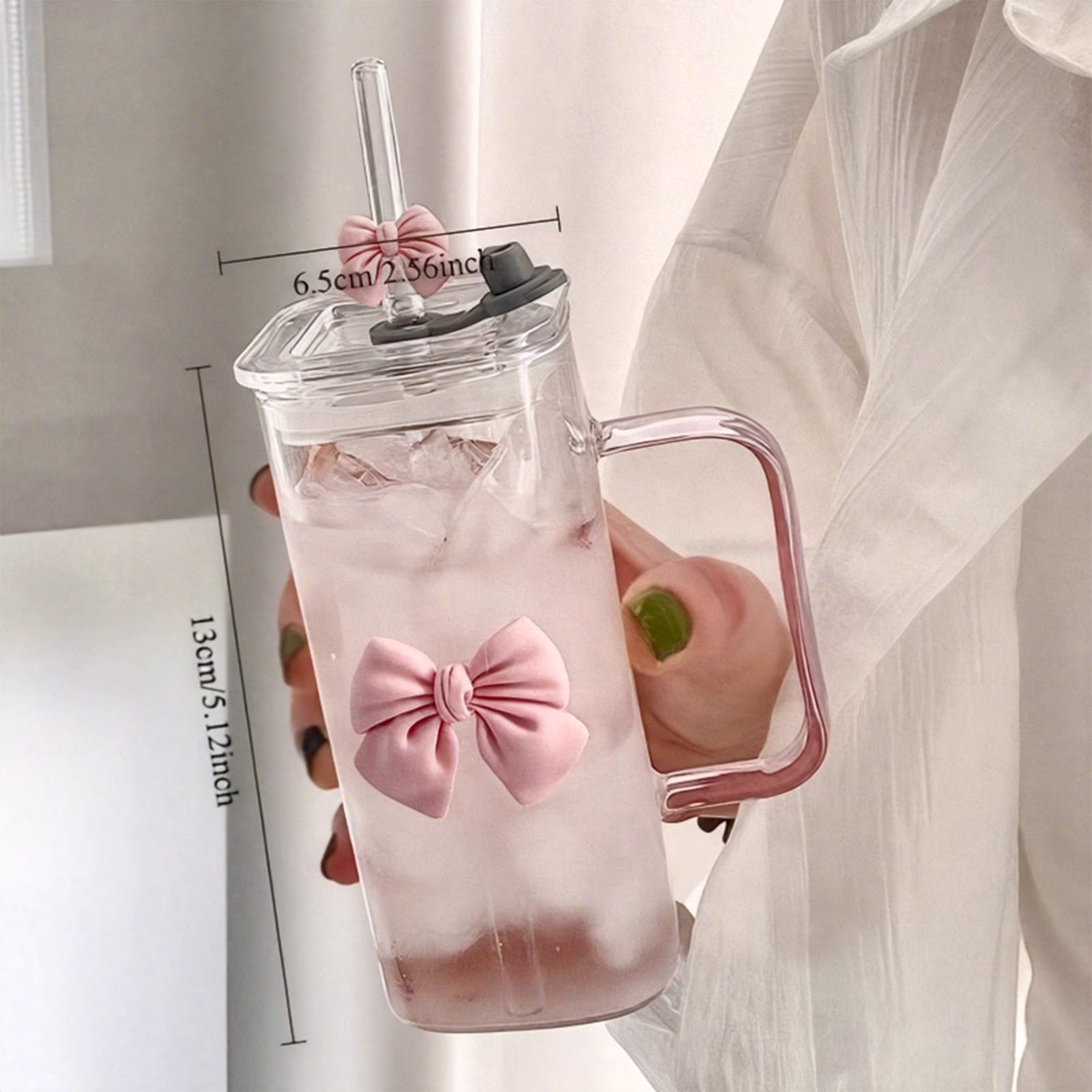 OAVQHLG3B Square Glass Cups with Lids and Straws，Heat Resistant Glass Tumbler with Handle Bow Knot Transparent Drinking Glasses for Water,Juice,Iced Coffee,Milk,Tea