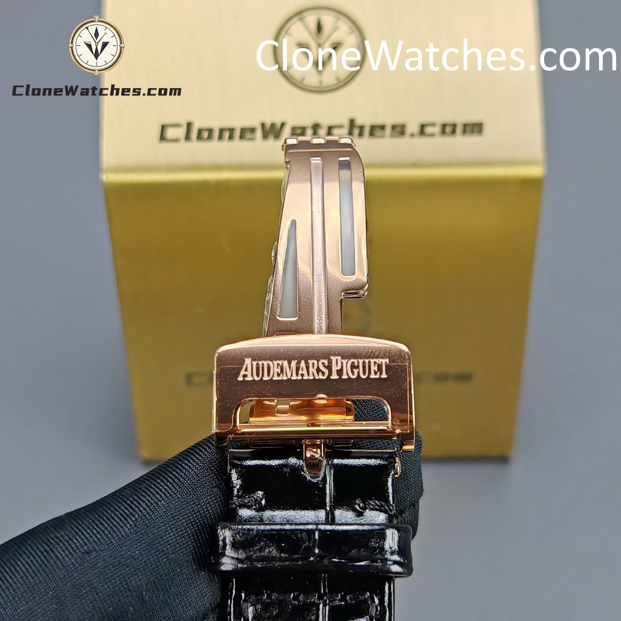 Audemars Piguet Super Clone Watches 1:1 Royal Oak Rose Gold 15400 Black Dial Rubber Strap