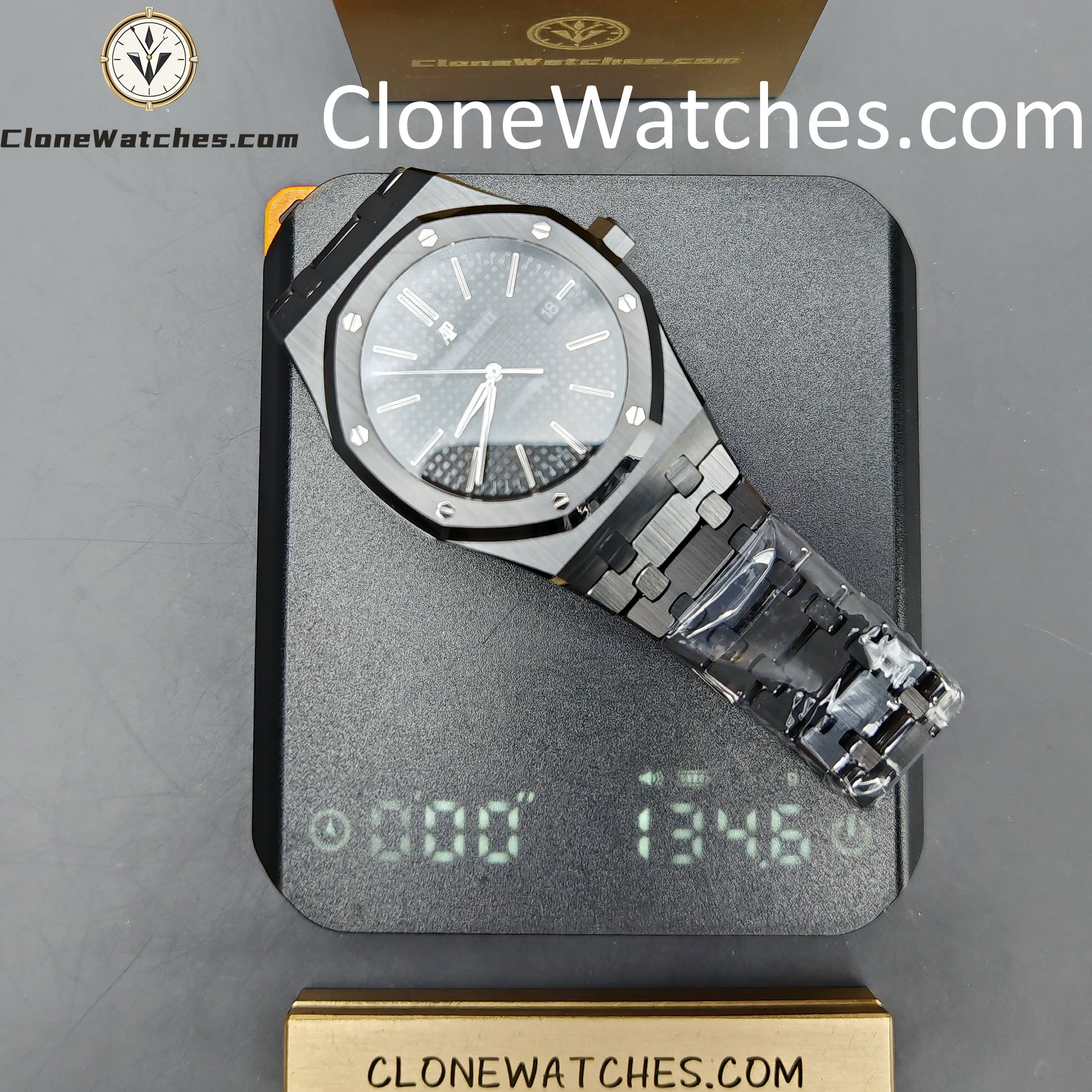 Audemars Piguet Super Clone Watches 1:1 Royal Oak 15400 Black Ceramic Black Dial