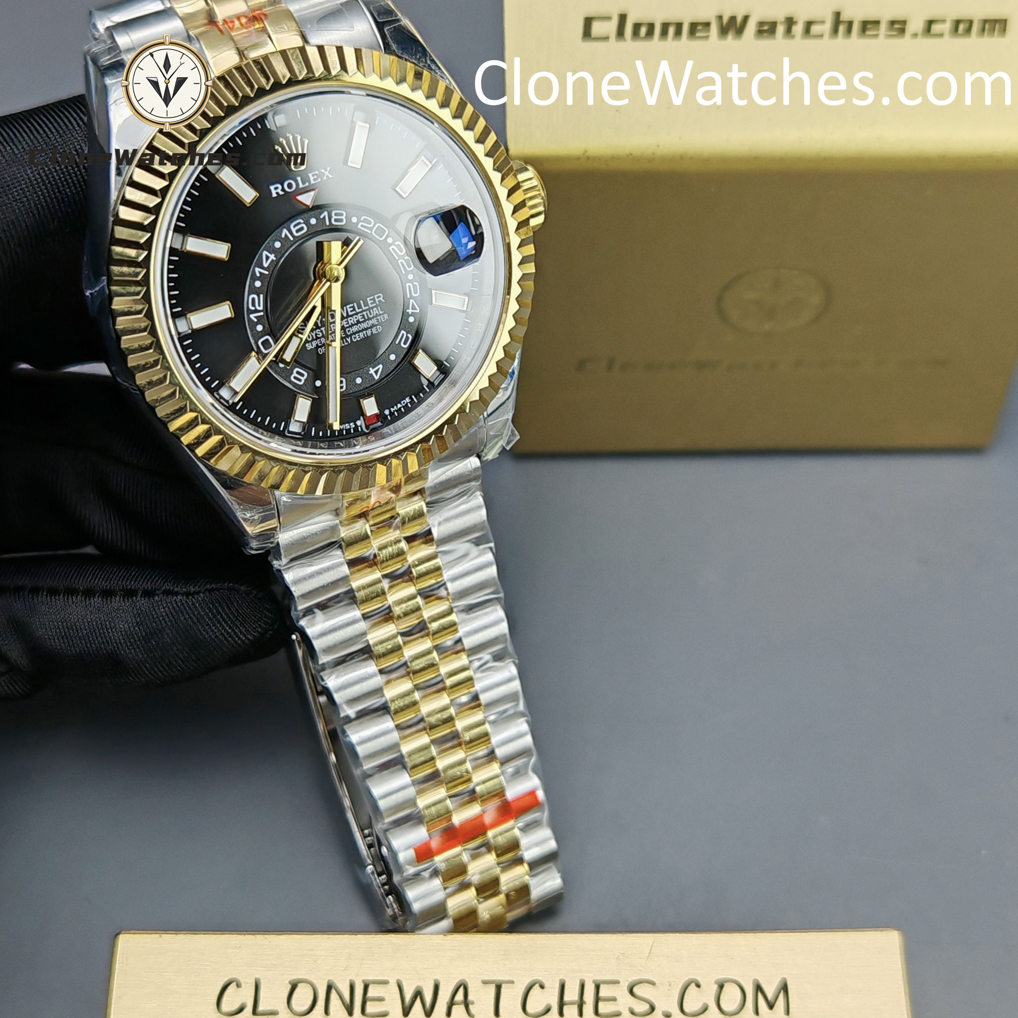 Rolex Super Clone Watches 1:1 Sky Dweller Black Dial Jubilee m336933-0004 9002 Movement