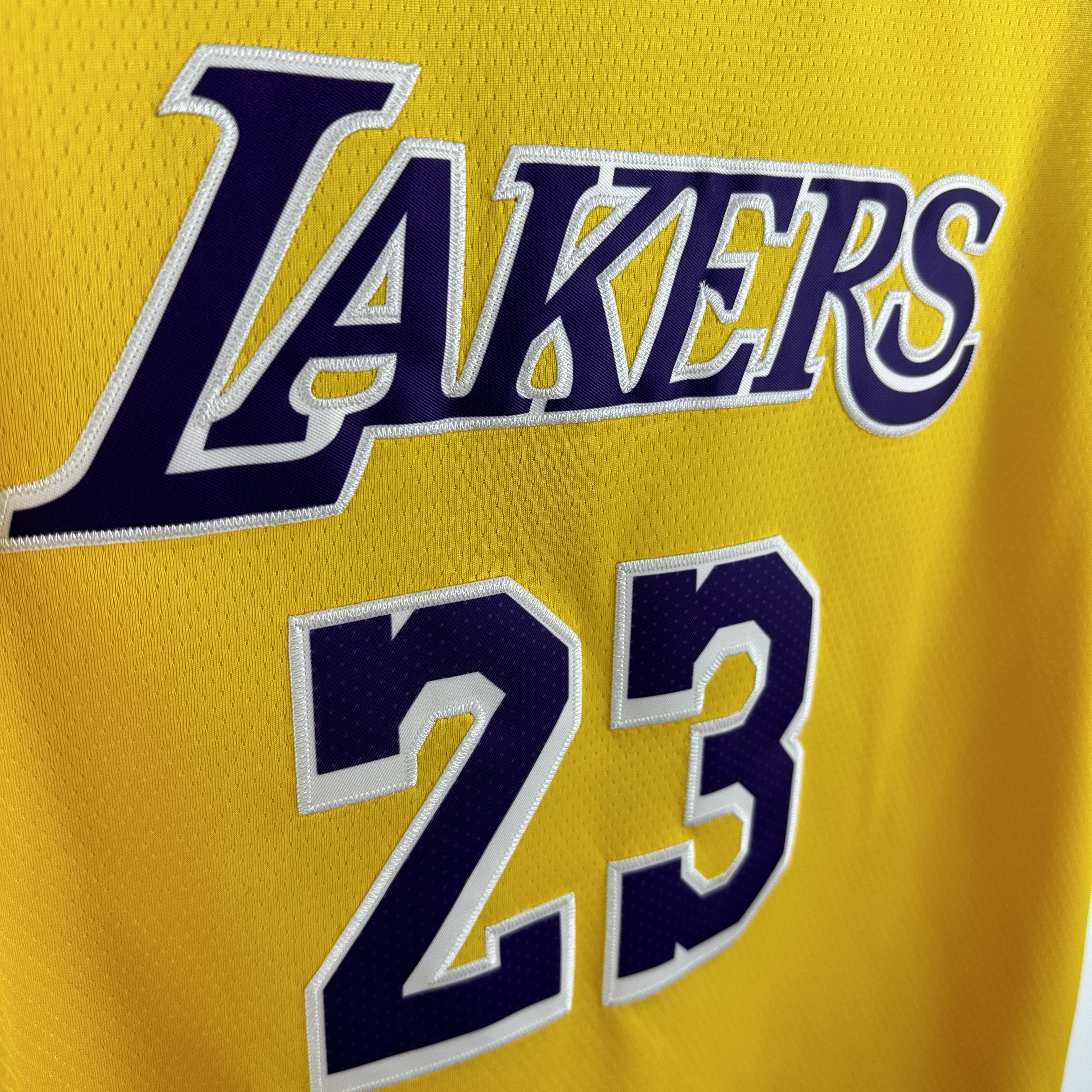 Embroidered Lakers Crew Neck Yellow No. 23 James