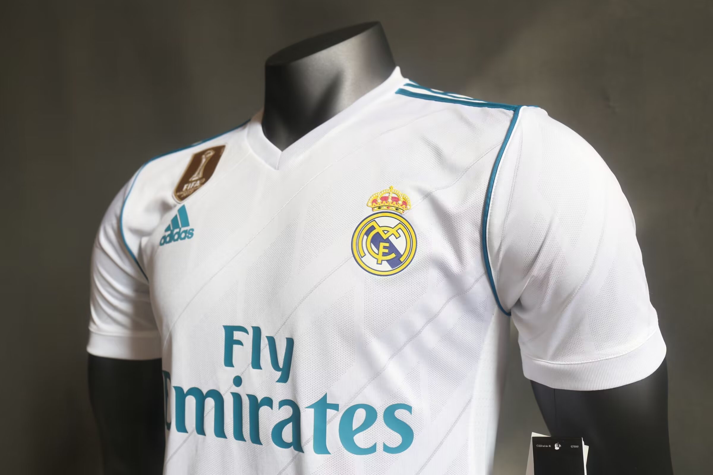 2017/18 Real Madrid Home Jersey - Player Version