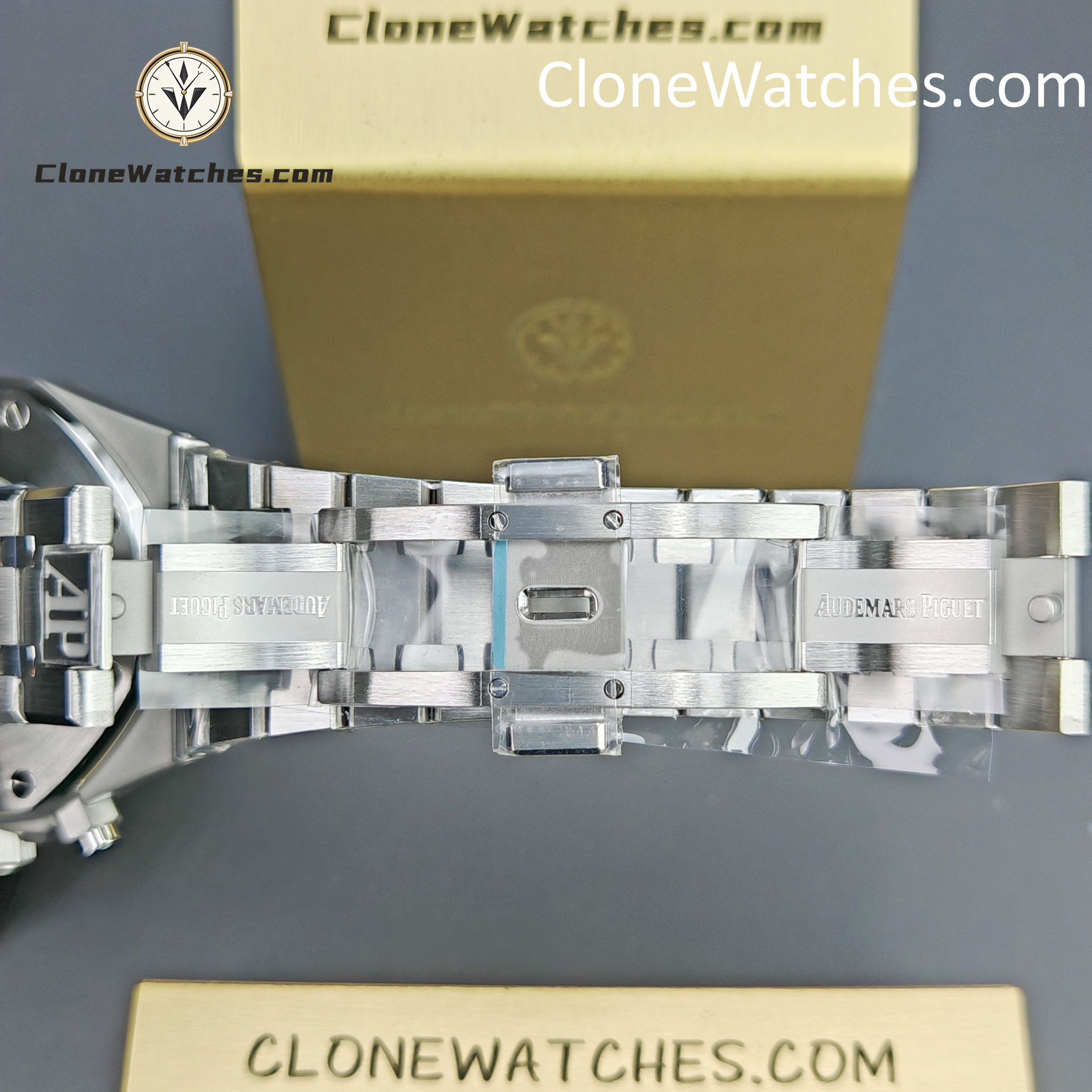 Audemars Piguet Super Clone Watches 1:1 Royal Oak White Dial 26331ST Selfwinding Chronograph