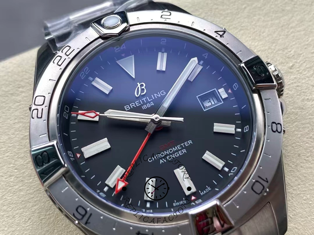 Breitling Avenger GMT 44MM Red Pointer A32320101B1A1 Replica