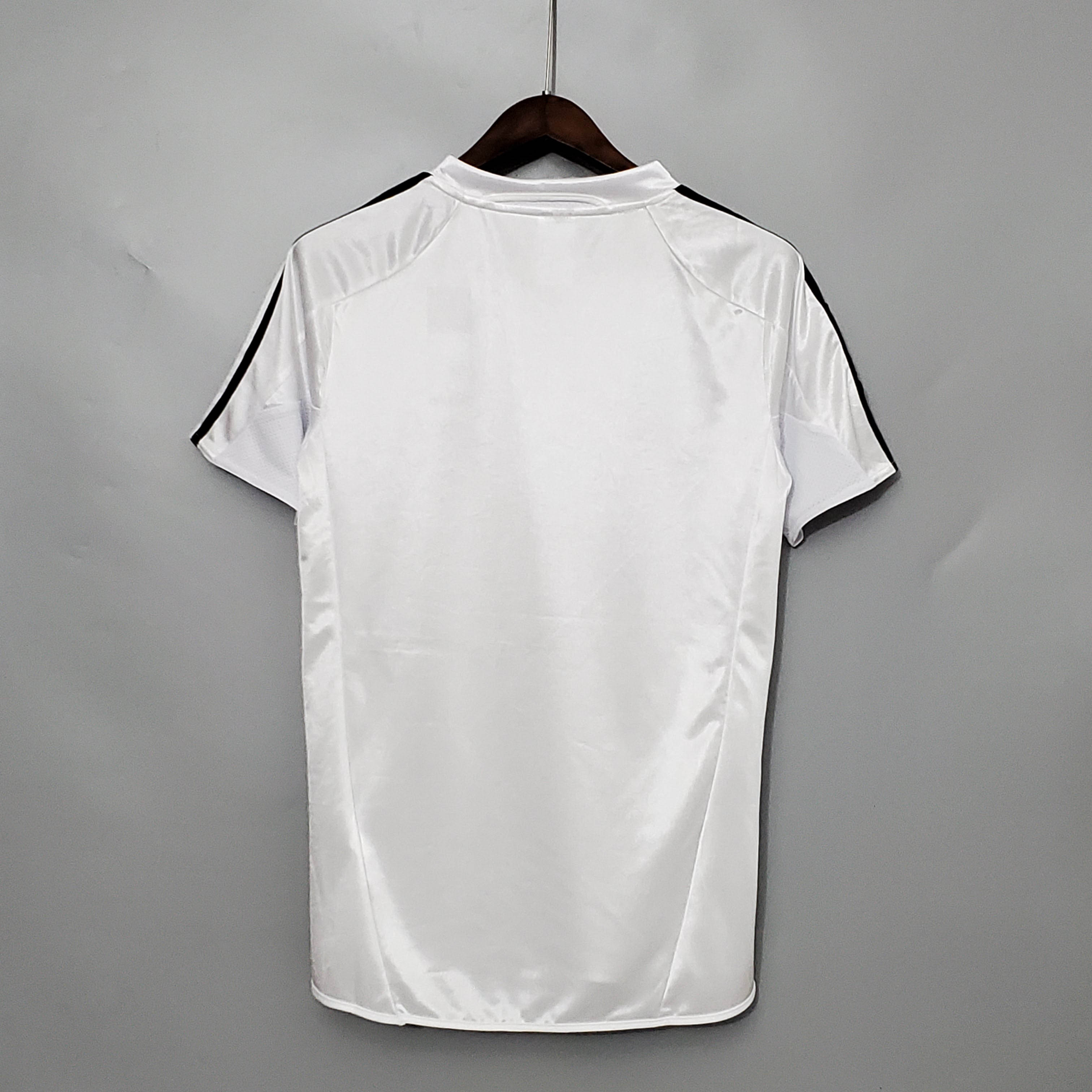 2004/2005 Retro Real Madrid Home - Fans Edition