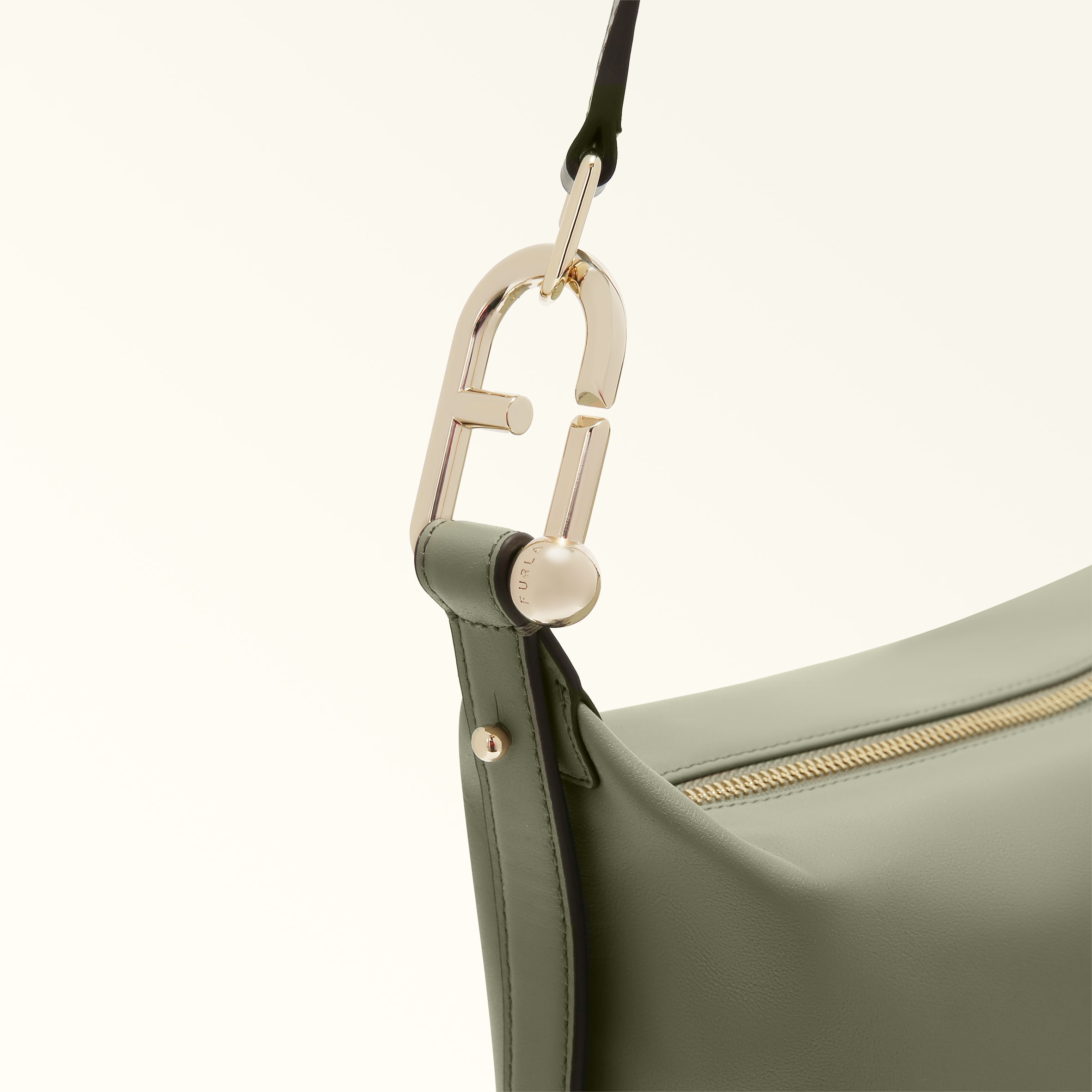 Furla Nuvola Shoulder Bag M