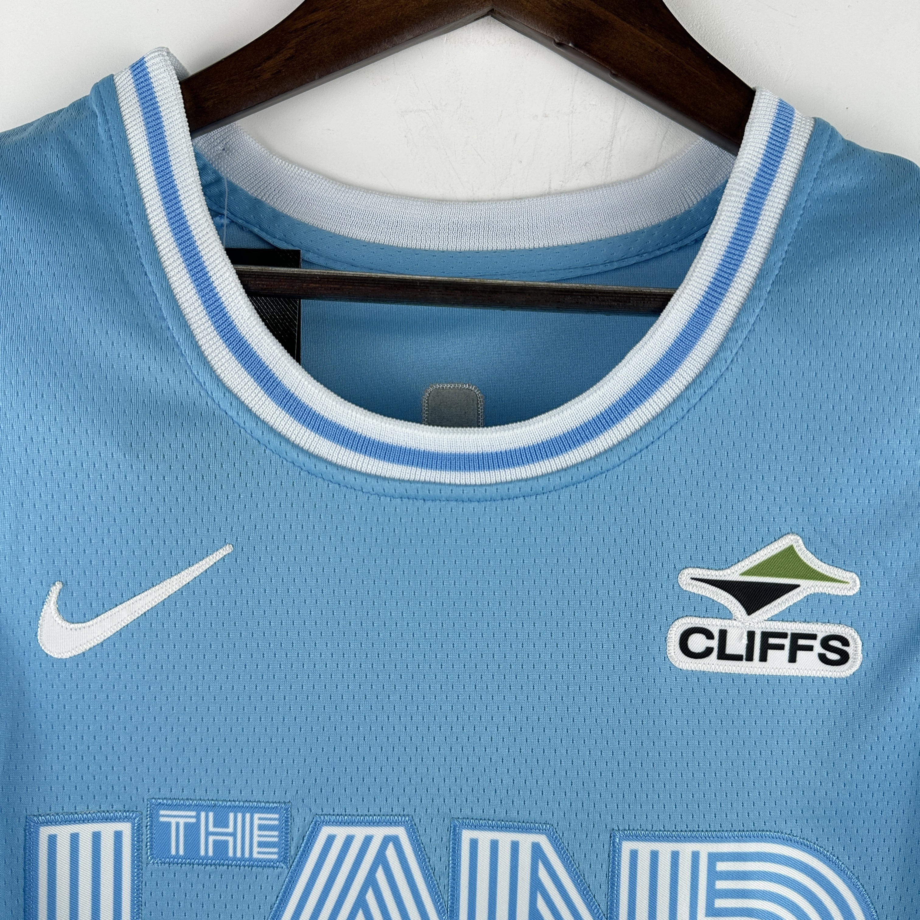 Embroidery 25th season Cavaliers City Edition No. 45 Mitchell