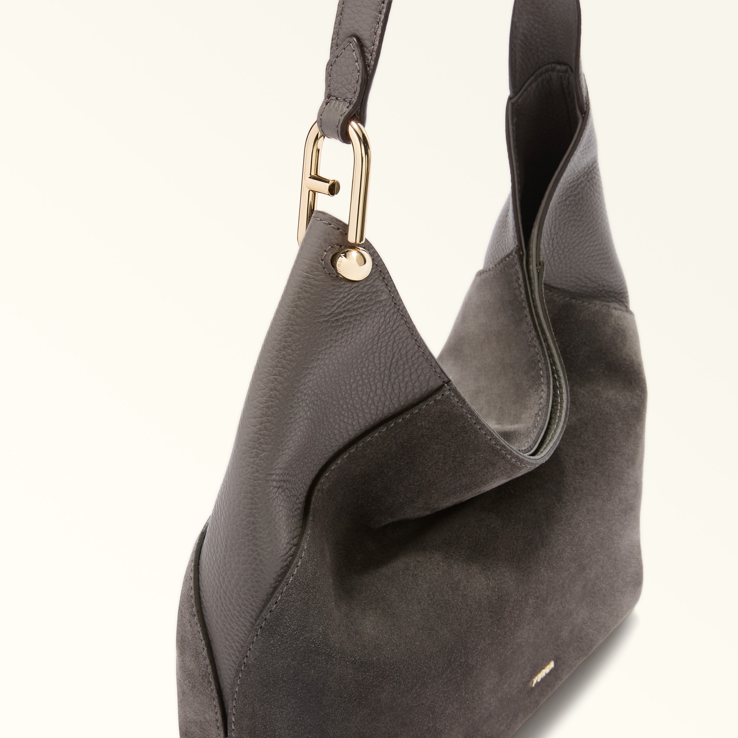 Furla Lara Shoulder Bag M