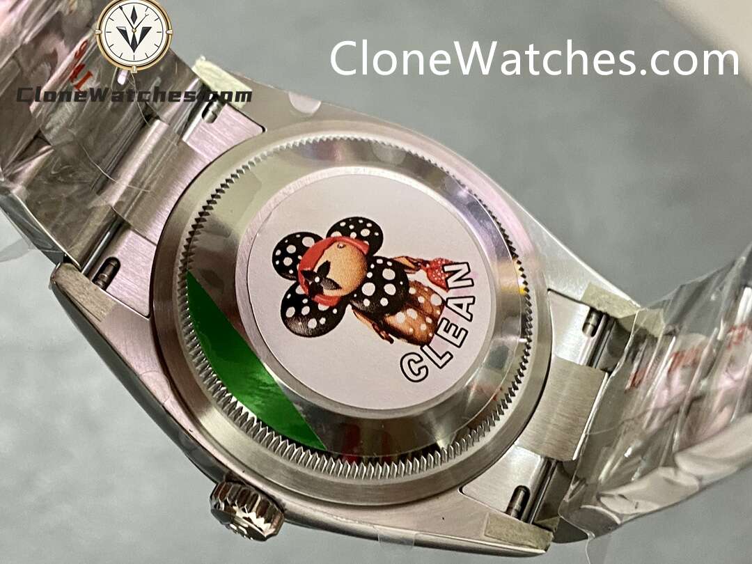 Rolex Super Clone Watches 1:1 Oyster Perpetual Red Dial 36mm m126000-0007 3230 Movement