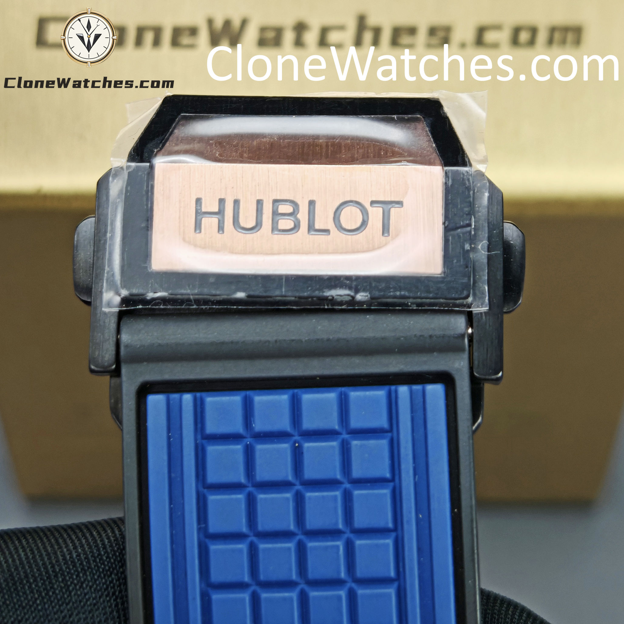 Hublot Super Clone Watches 1:1 Square Bang Unico King Gold Blue Ceramic 42MM 821.OL.5180.RX