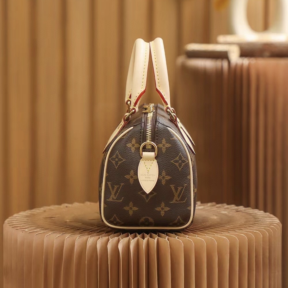 Louis Vuitton M41113 SPEEDY 20 handbag (with shoulder strap)
