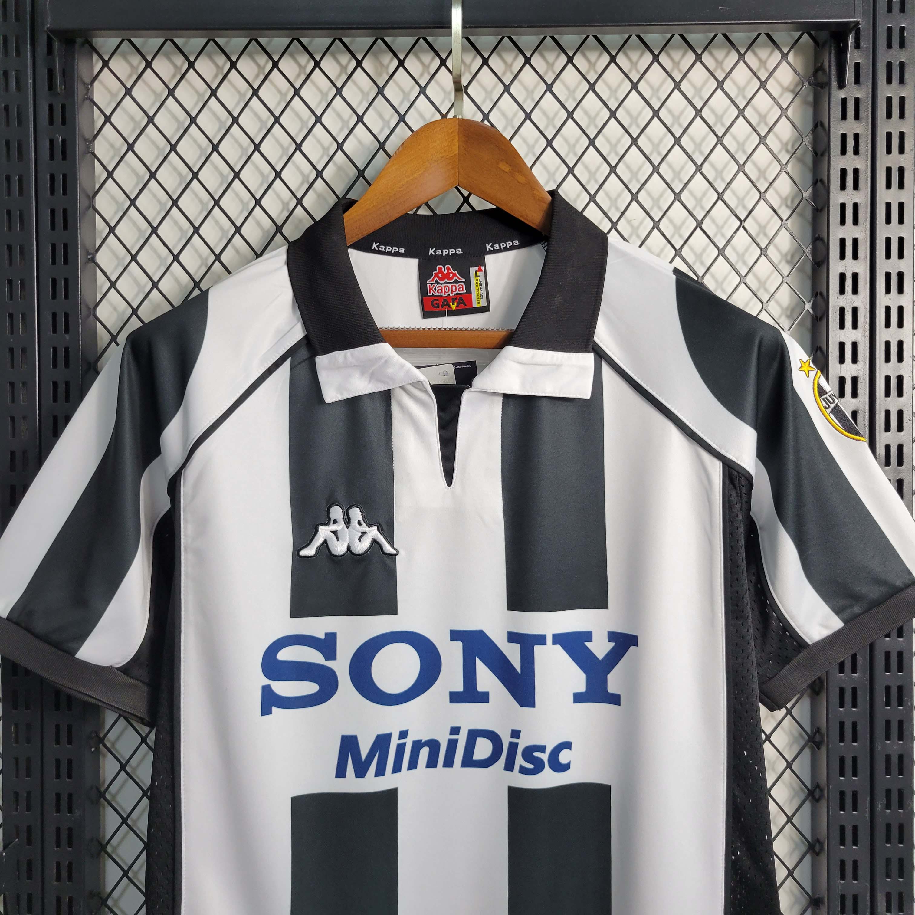 1997/98 Juventus Home Retro Shirt-Fans Edition