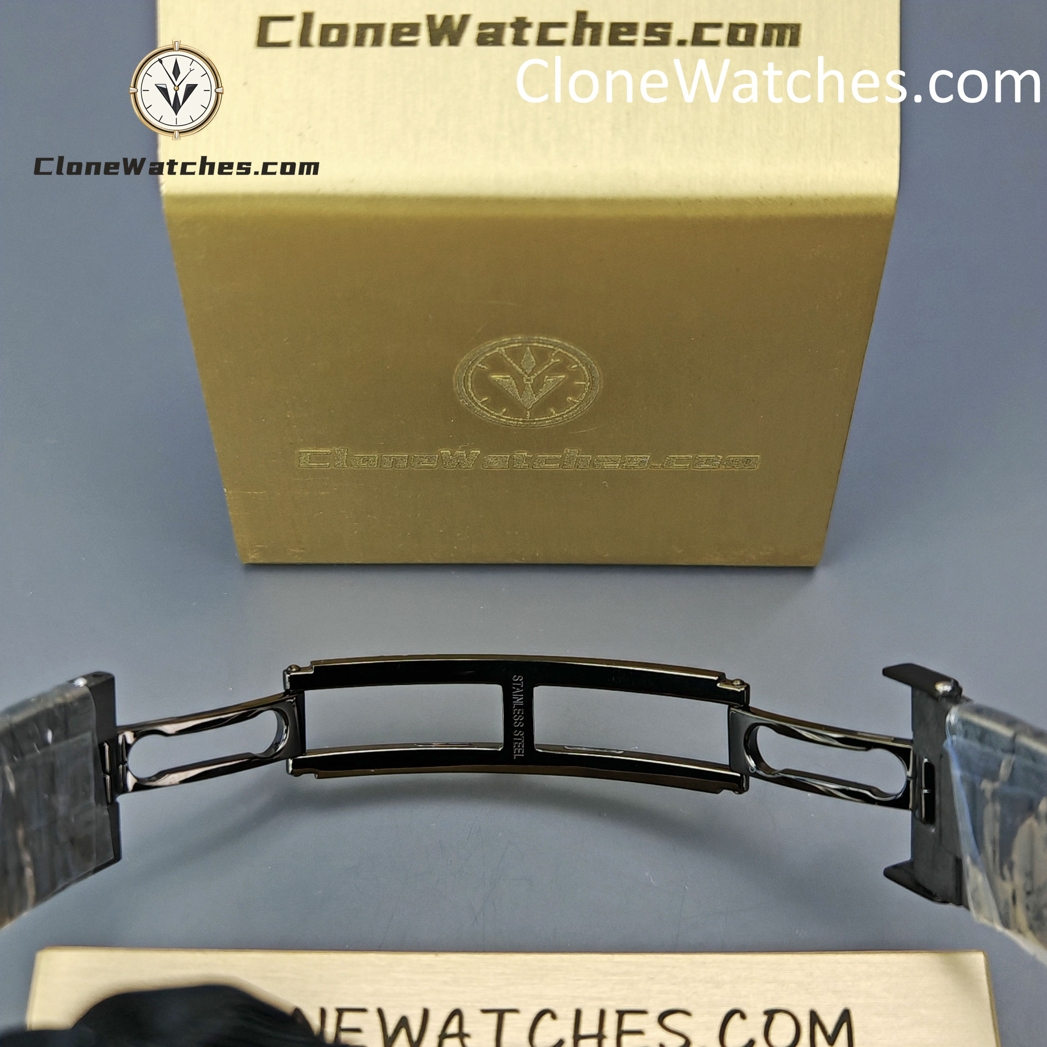 Modified Super Clone Watches 1:1 DiW Patek Philippe Nautilus 5711 BLACK GRAIL G-BLUE