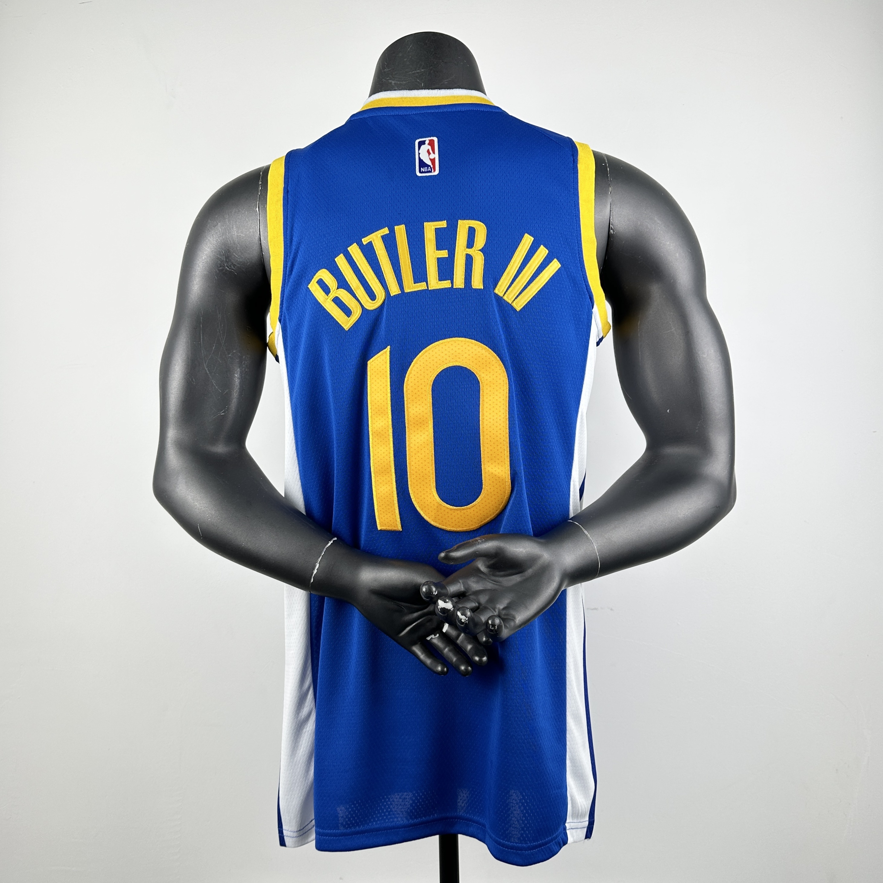 Embroidered Warriors V-neck blue No. 10 Butler