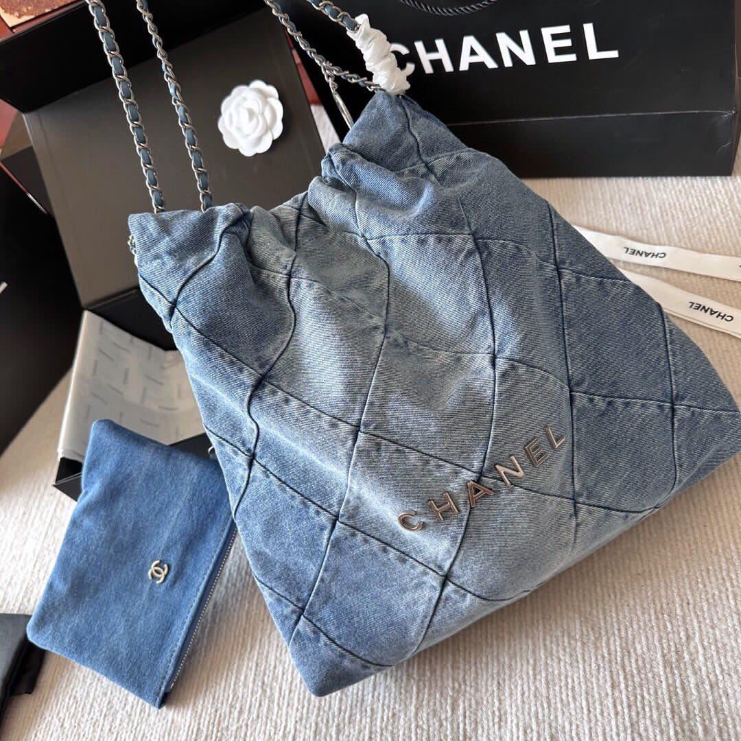 Chanel 22 bag denim designs size 34 cm