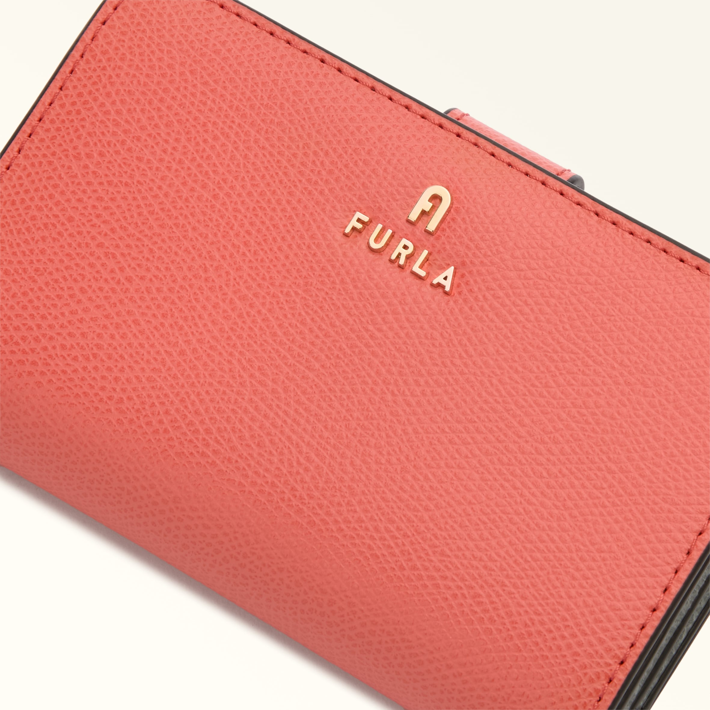 Furla Camelia Compact Wallet M