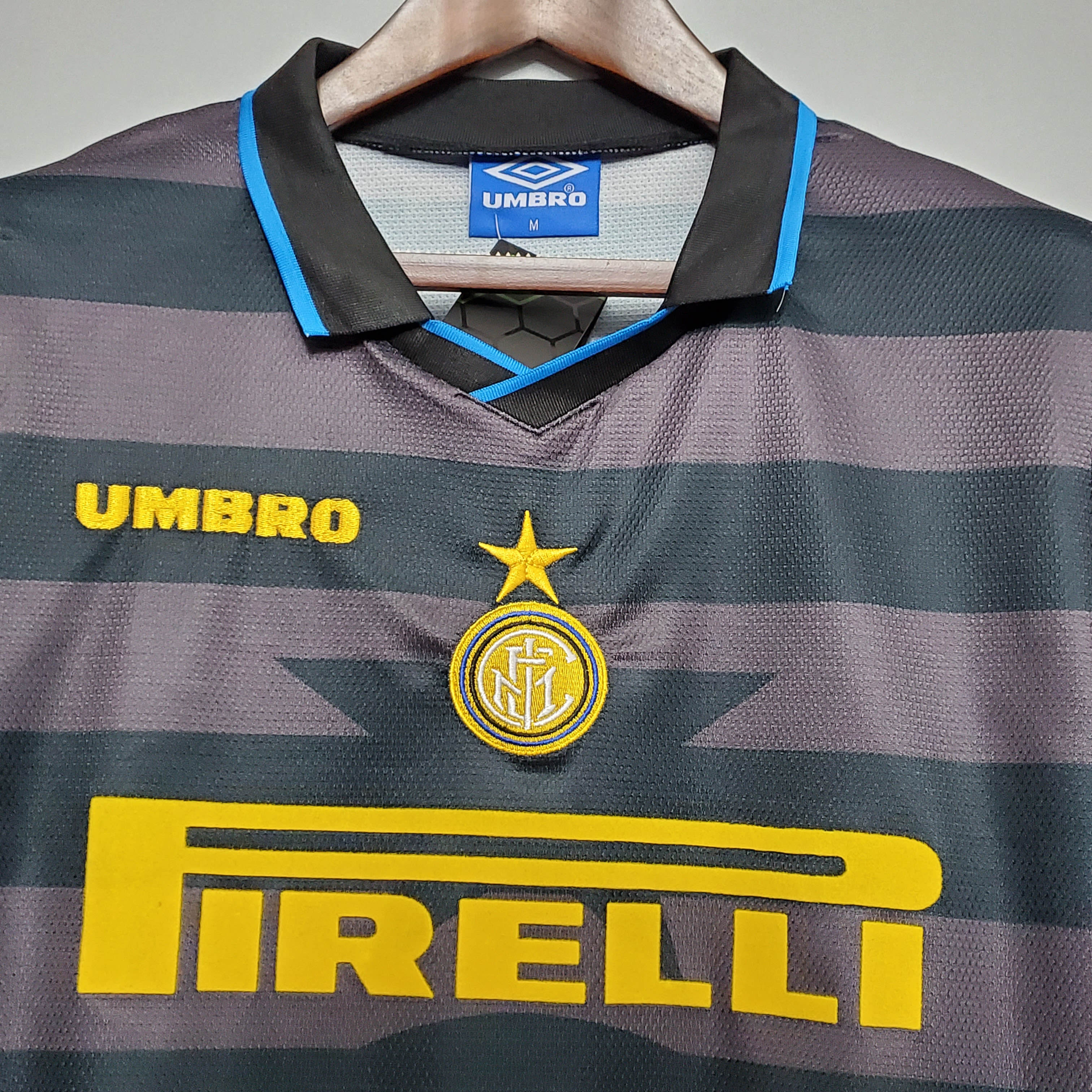 1997/98 Inter Milan Away Retro Shirt - Fans Edition