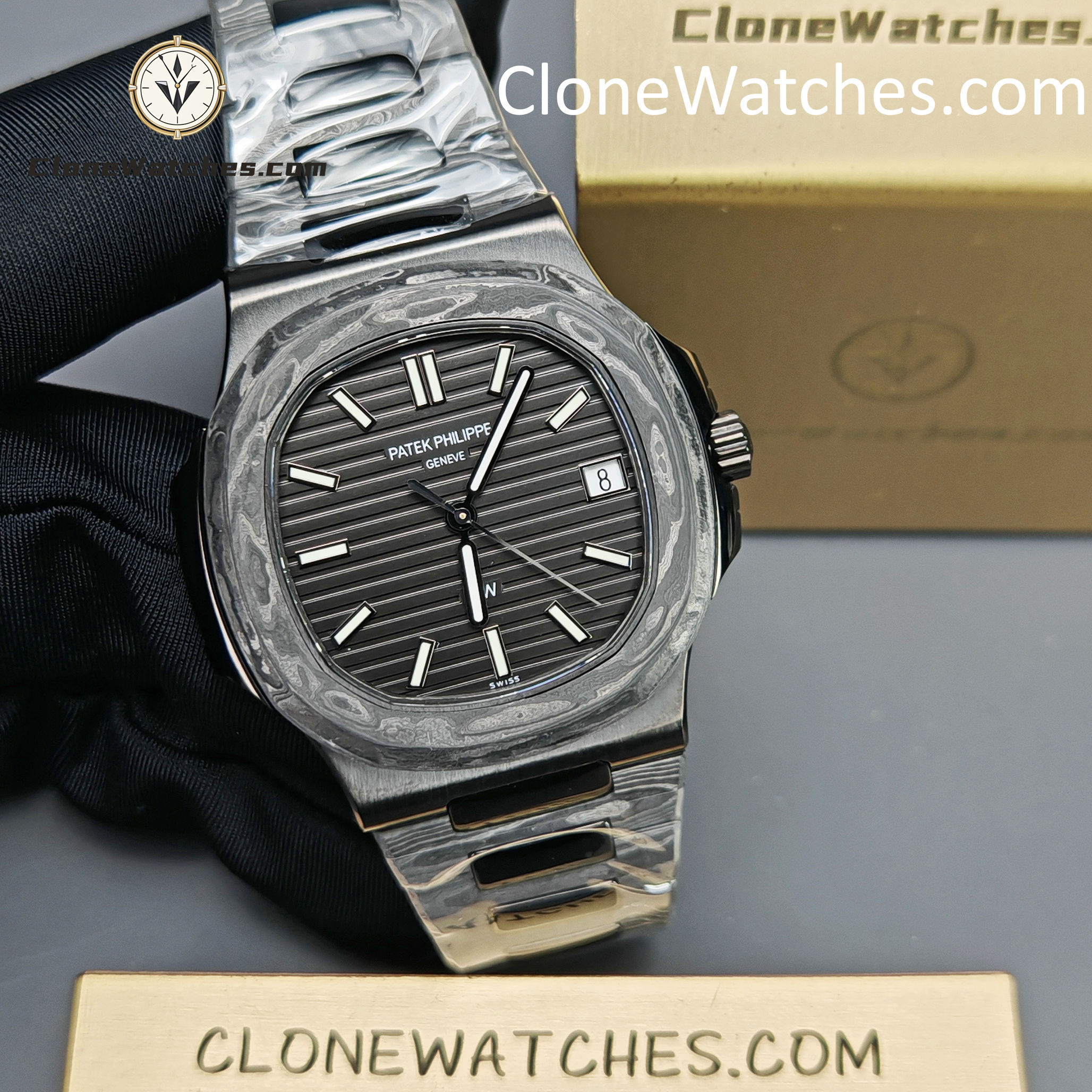 Modified Super Clone Watches 1:1 DiW Patek Philippe Nautilus CARBON BLACK 5711