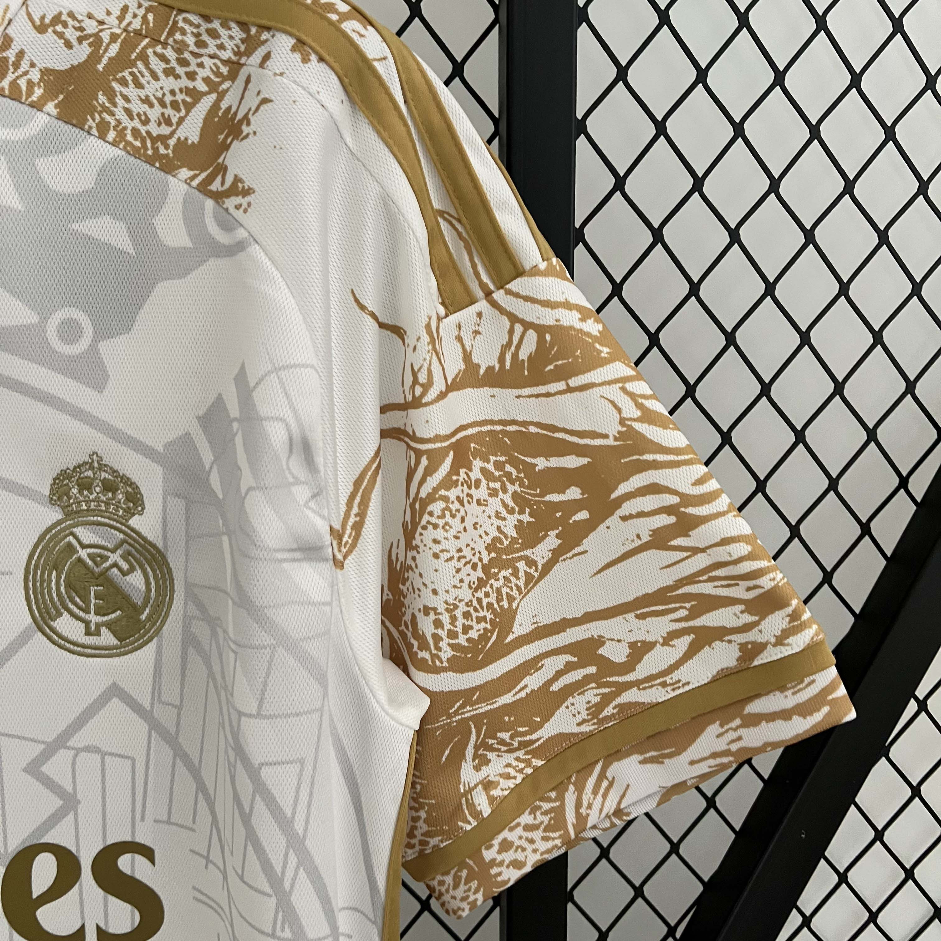 2023/24 Real Madrid Golden white dragon Special Edition  Football Shirt1:1 Thai Quality-Fans