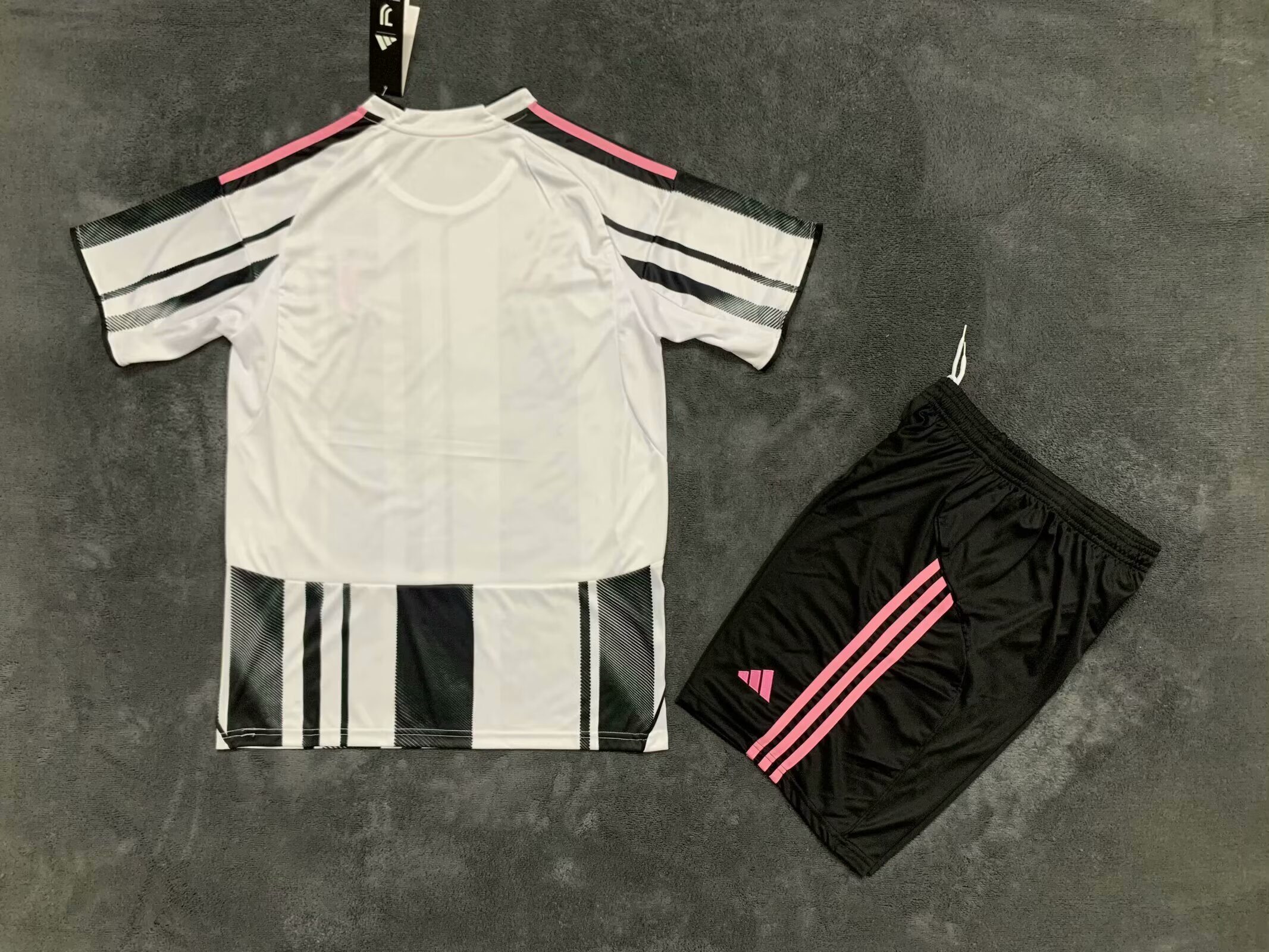 2025-26 Juventus Home Kit - Jersey - Kids Edition