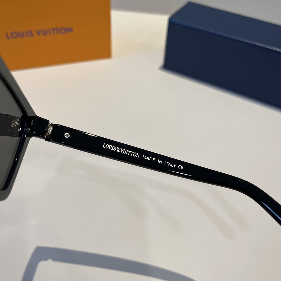 LV Louis Vuitton sunglasses, face-shaping sunglasses